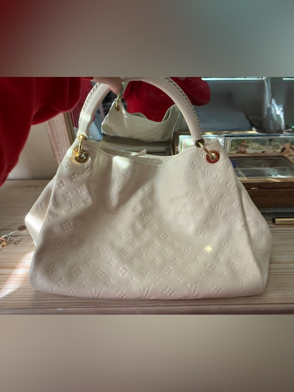 Louis Vuitton Artsy MM Ivory Imprint - Picture 8 of 14